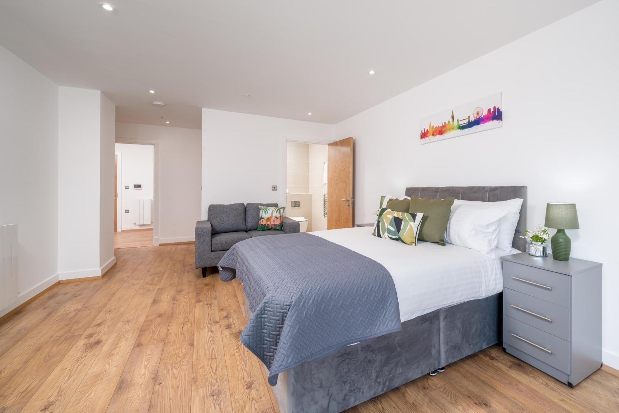Skyvillion - London River Thames Top Floor Apartments By Woolwich Ferry, Mins To London Excel, O2 Arena , London City Airport With Parking Екстериор снимка
