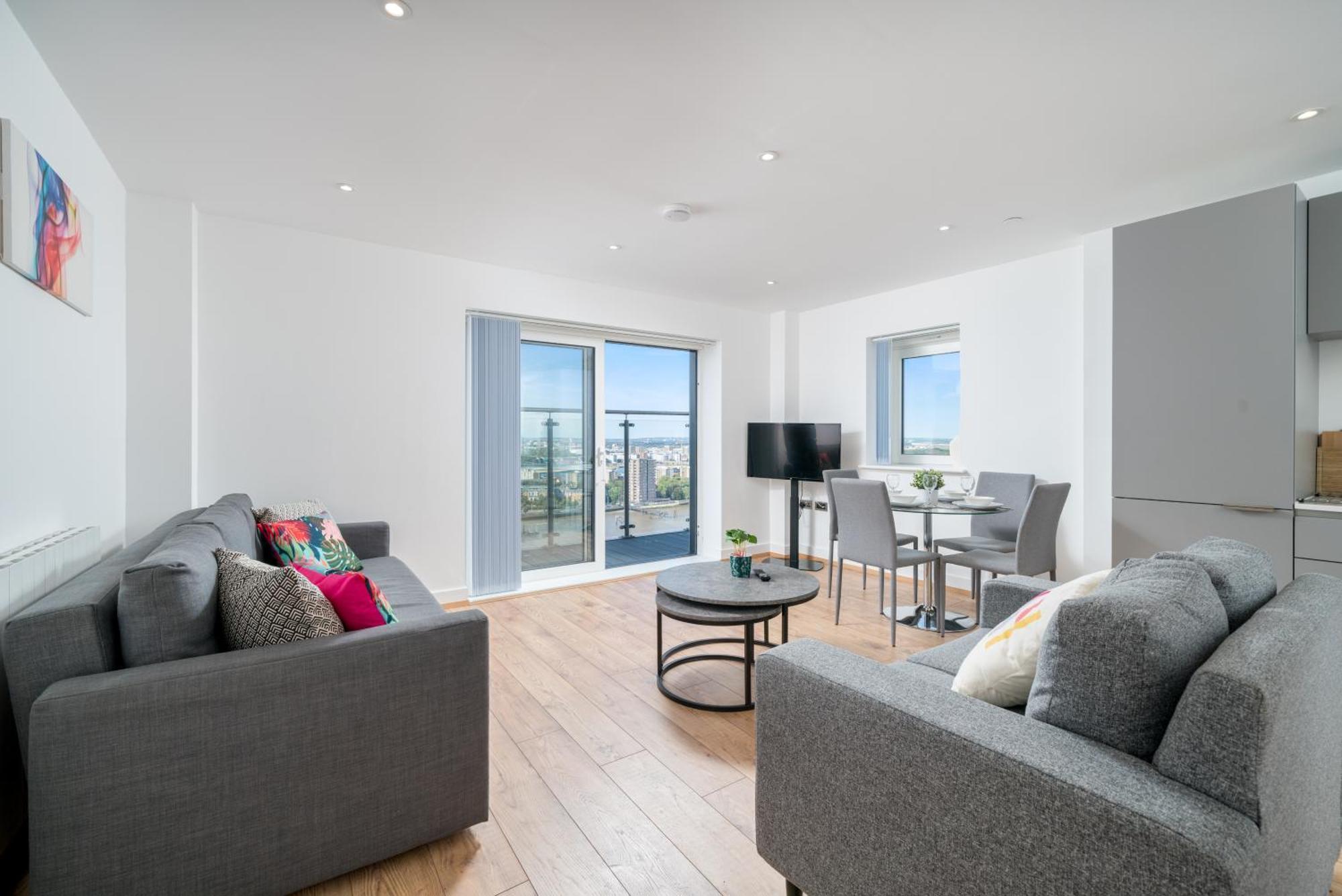 Skyvillion - London River Thames Top Floor Apartments By Woolwich Ferry, Mins To London Excel, O2 Arena , London City Airport With Parking Екстериор снимка