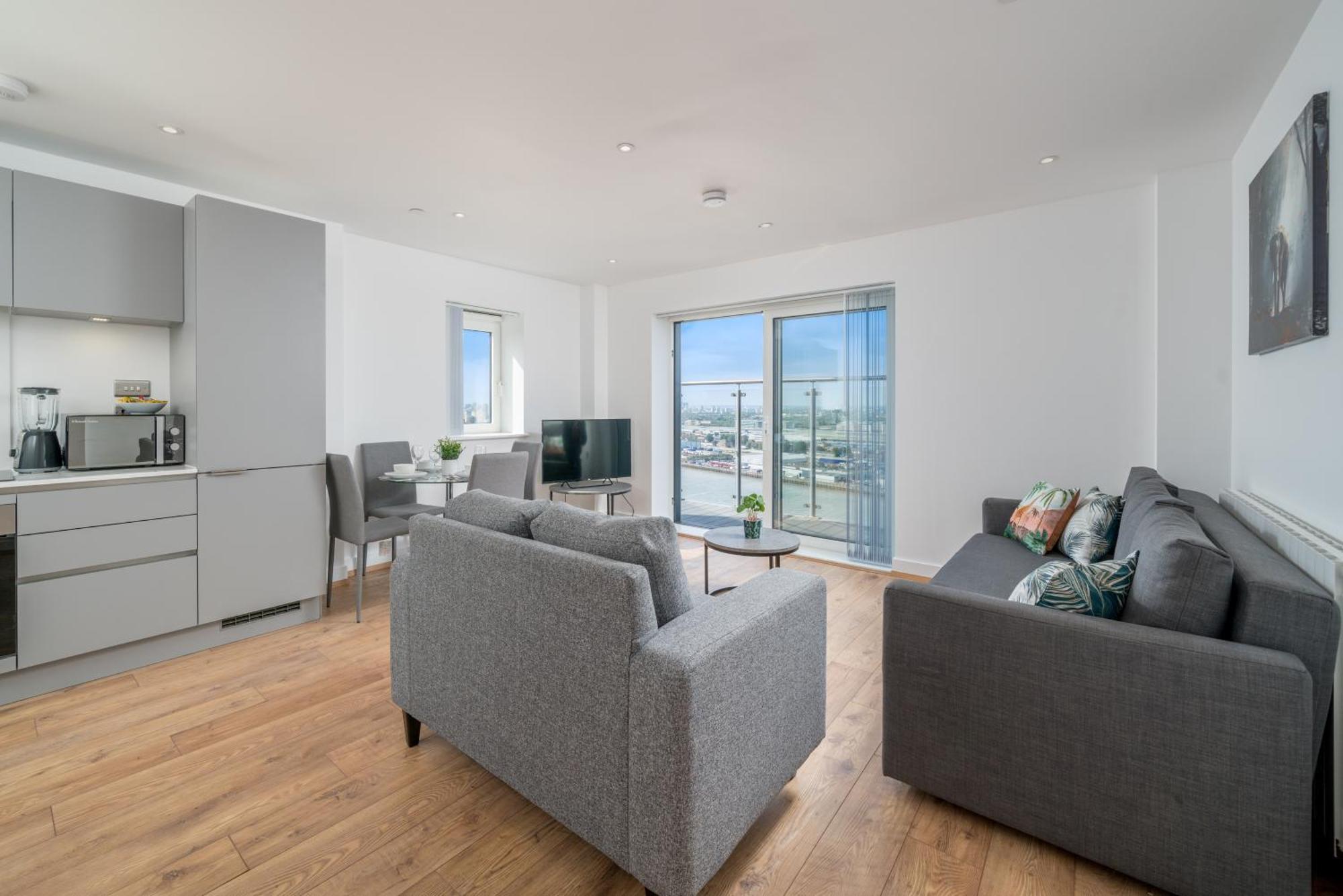 Skyvillion - London River Thames Top Floor Apartments By Woolwich Ferry, Mins To London Excel, O2 Arena , London City Airport With Parking Екстериор снимка