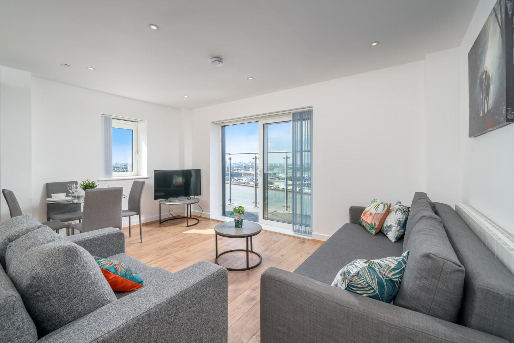 Skyvillion - London River Thames Top Floor Apartments By Woolwich Ferry, Mins To London Excel, O2 Arena , London City Airport With Parking Екстериор снимка