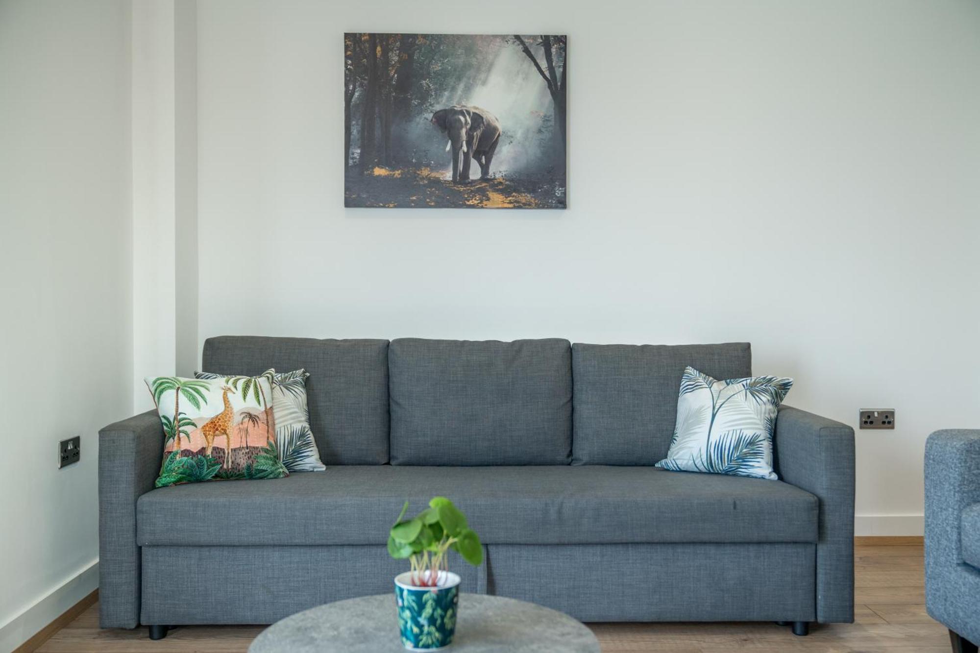 Skyvillion - London River Thames Top Floor Apartments By Woolwich Ferry, Mins To London Excel, O2 Arena , London City Airport With Parking Екстериор снимка