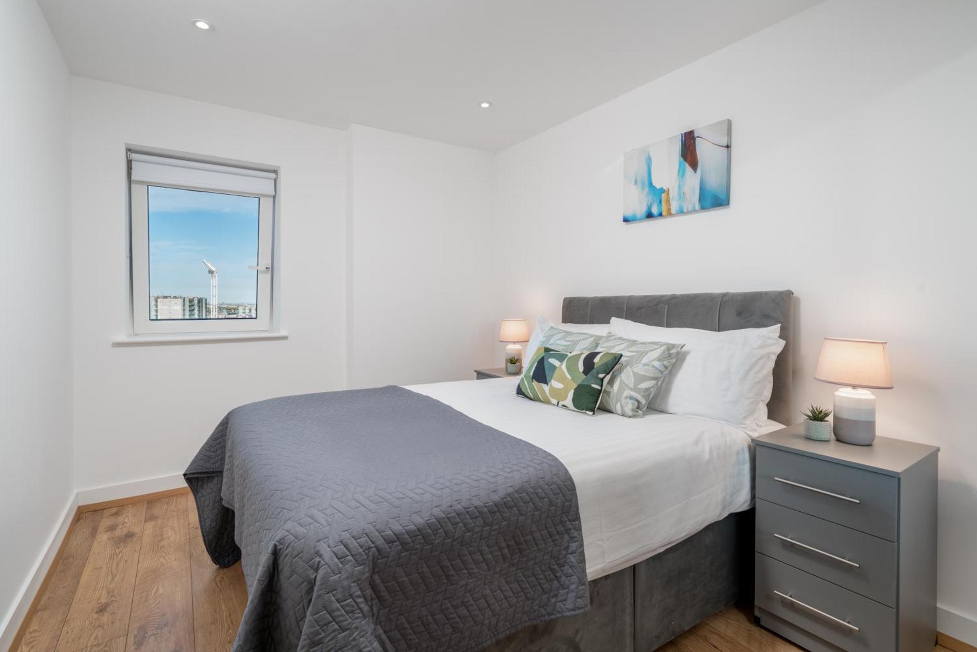 Skyvillion - London River Thames Top Floor Apartments By Woolwich Ferry, Mins To London Excel, O2 Arena , London City Airport With Parking Екстериор снимка